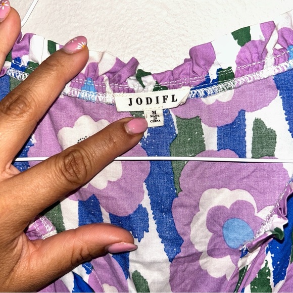 JODIFL Pink and Blue Ruffled Sleeveless Blouse - Picture 5 of 5